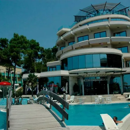 Vela Hotel Kryemedhej