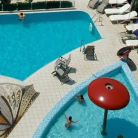 Hotel Vela Kryemedhej