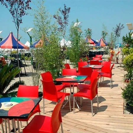 Hotel Vela 4*